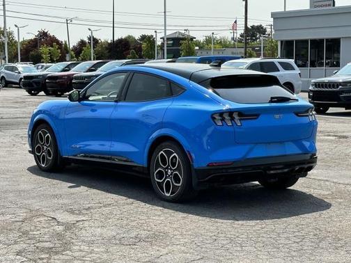 2021 Ford Mustang Mach-E GT