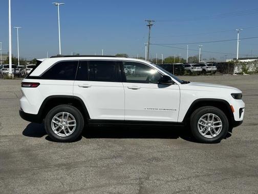 2025 Jeep Grand Cherokee Laredo X