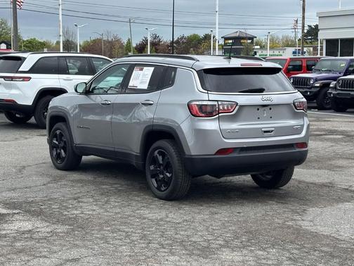 Billet Silver Metallic Clearcoat 2019 Jeep Compass Latitude
