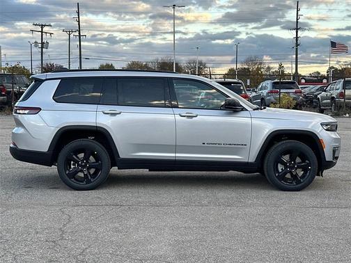 2025 Jeep Grand Cherokee L Limited