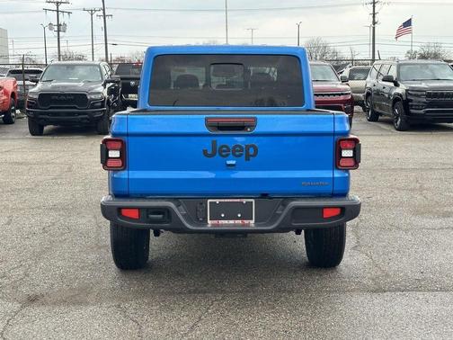 Hydro Blue Pearlcoat 2026 Jeep Gladiator Sport