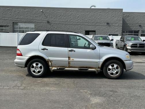 2003 Mercedes-Benz M-Class
