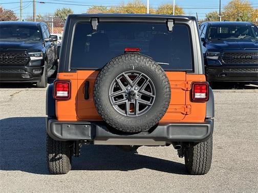 2025 Jeep Wrangler Sport