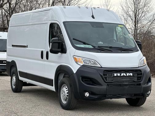 Bright White Clearcoat 2026 RAM ProMaster 2500 High Roof
