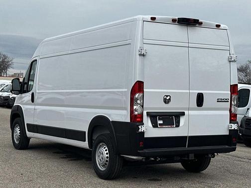 Bright White Clearcoat 2026 RAM ProMaster 2500 High Roof