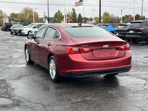 2017 Chevrolet Malibu 1LT