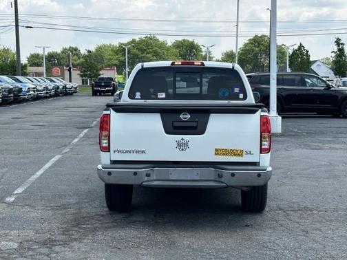 2019 Nissan Frontier SL