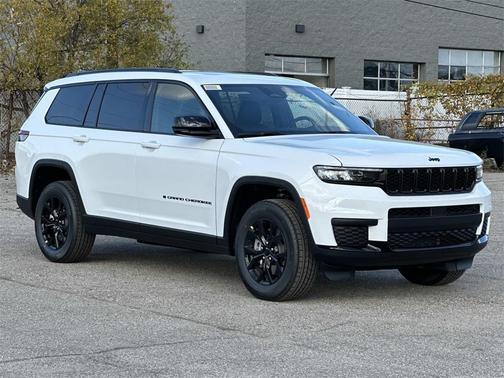 2025 Jeep Grand Cherokee L Laredo