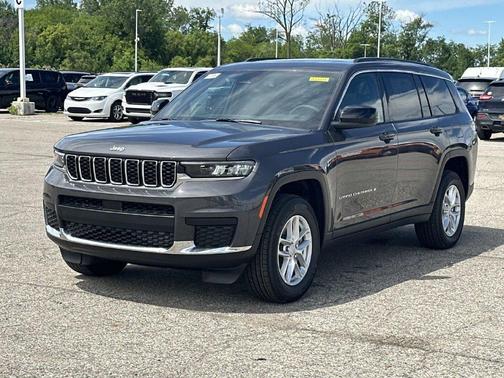 Gray Metallic 2026 Jeep Grand Cherokee Limited