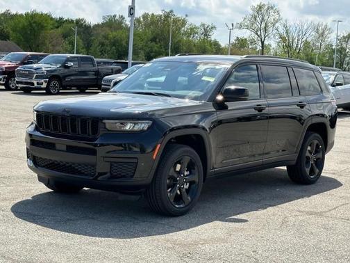 2025 Jeep Grand Cherokee L Laredo
