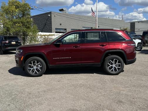 2025 Jeep Grand Cherokee Limited