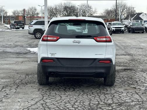 2014 Jeep Cherokee Sport