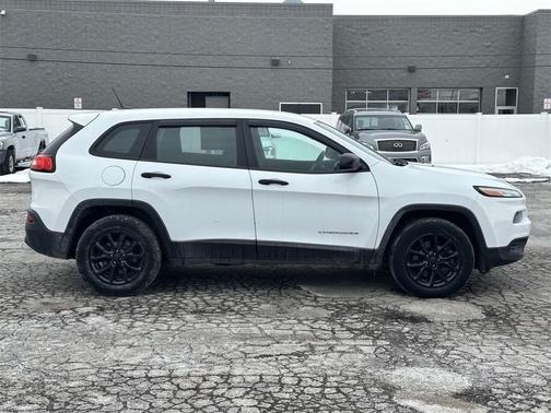 2014 Jeep Cherokee Sport