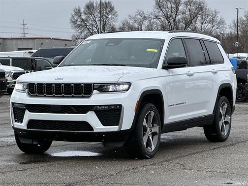 2026 Jeep Cherokee Sport