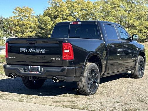 Diamond Black 2027 RAM 1500 Laramie
