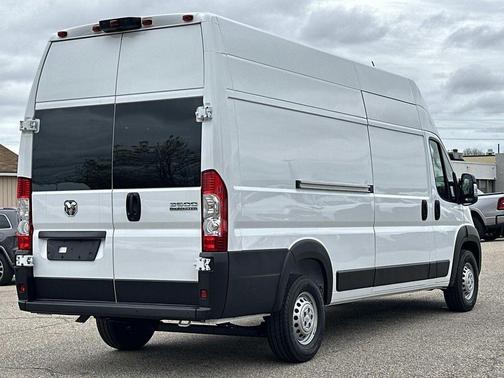 Bright White Clearcoat 2026 RAM ProMaster 3500 Base