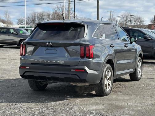 2021 Kia Sorento LX