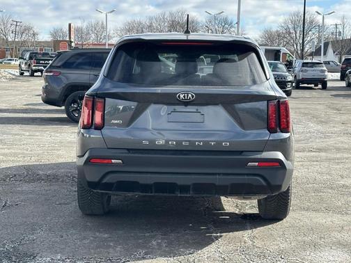 2021 Kia Sorento LX