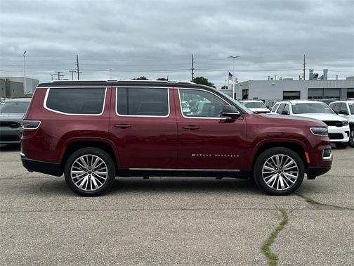 2025 Jeep Grand Wagoneer Base