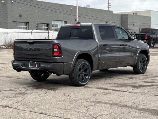 Granite Crystal Clearcoat Metallic 2026 RAM 1500 Big Horn/Lone Star