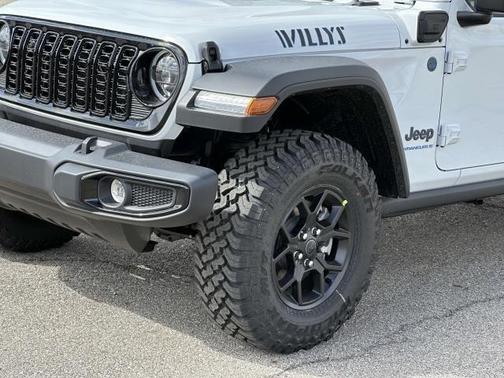 2025 Jeep Wrangler 4xe Sport