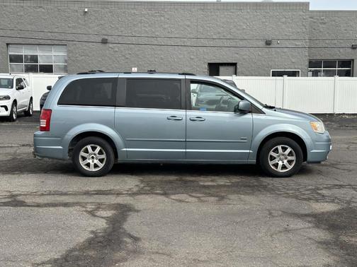 2008 Chrysler Town & Country Touring