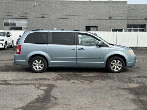 2008 Chrysler Town & Country Touring