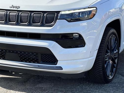 2022 Jeep Compass Altitude