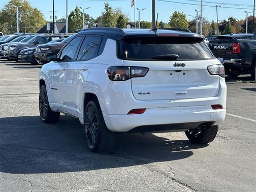 2022 Jeep Compass Altitude