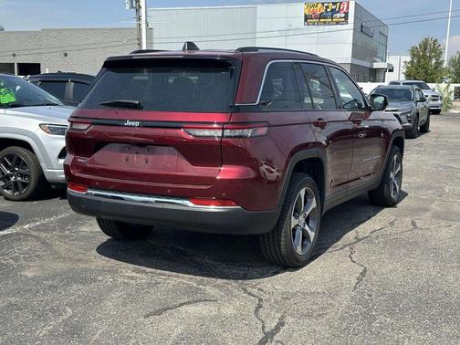 Velvet 2023 Jeep Grand Cherokee 4xe Base
