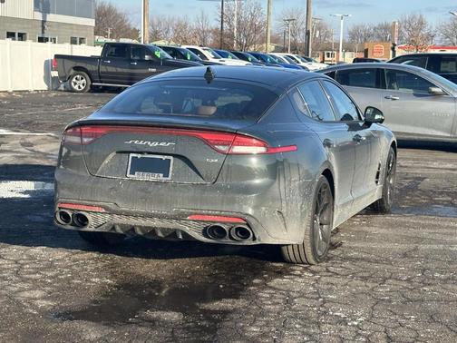 2023 Kia Stinger GT2