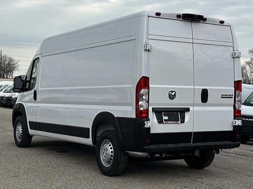 Bright White Clearcoat 2026 RAM ProMaster 2500 High Roof