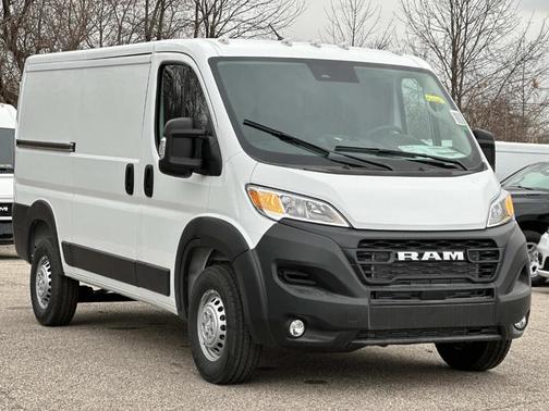 Bright White Clearcoat 2026 RAM ProMaster 1500 Low Roof