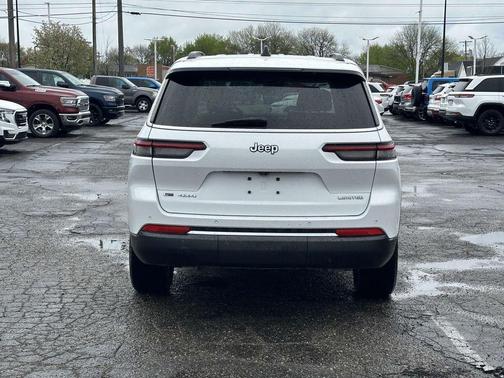 Bright White Clearcoat 2021 Jeep Grand Cherokee L Limited