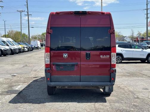 Deep Cherry Red Crystal Pearlcoat 2018 RAM ProMaster 2500 Window Van High Roof