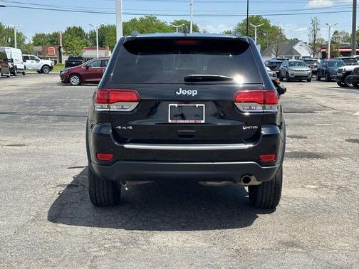 Diamond Black 2021 Jeep Grand Cherokee Limited