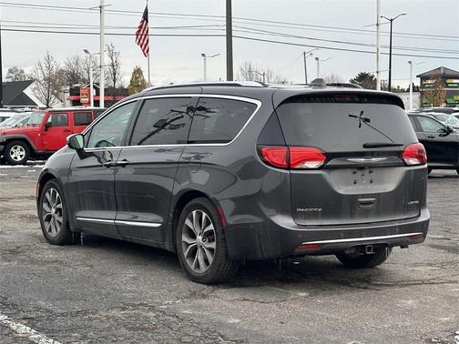 2019 Chrysler Pacifica Limited
