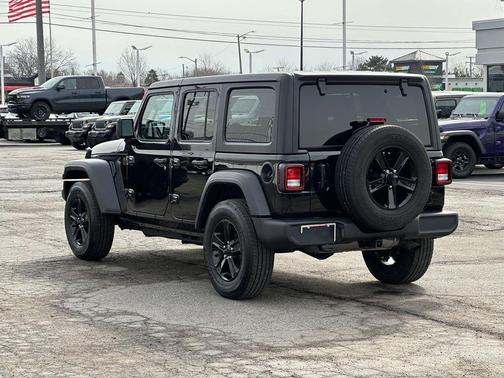 2023 Jeep Wrangler Sport