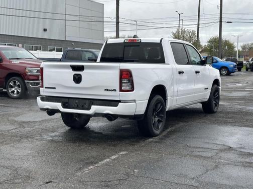 Bright White Clearcoat 2023 RAM 1500 Big Horn