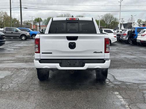 Bright White Clearcoat 2023 RAM 1500 Big Horn