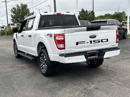 Oxford White 2023 Ford F-150 XL