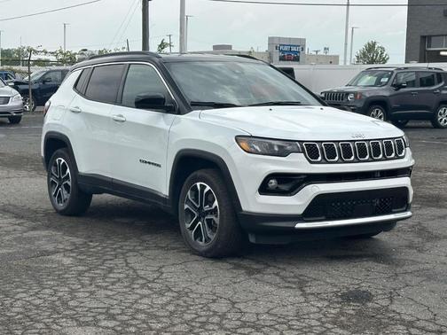 Bright White Clearcoat 2024 Jeep Compass Limited
