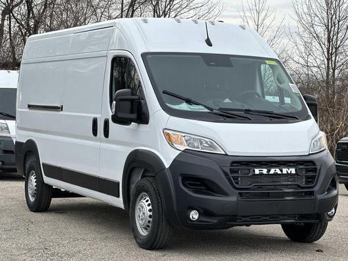 Bright White Clearcoat 2026 RAM ProMaster 2500 High Roof