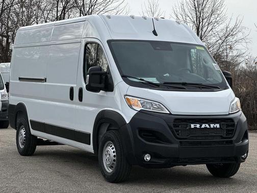 Bright White Clearcoat 2026 RAM ProMaster 2500 High Roof