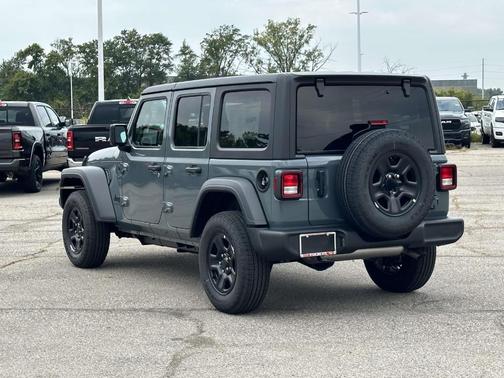 2025 Jeep Wrangler Sport