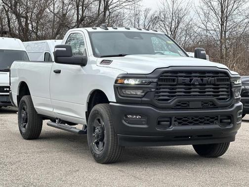 Bright White Clearcoat 2026 RAM 3500 Tradesman
