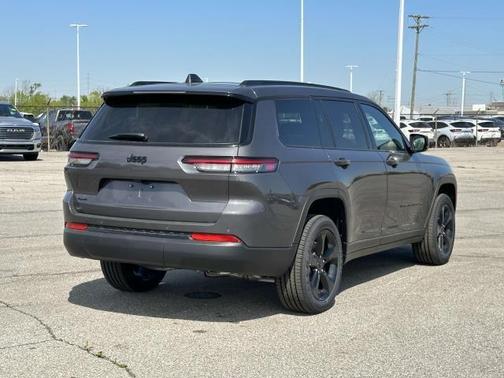 2025 Jeep Grand Cherokee L Laredo