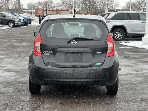 2015 Nissan Versa Note SV
