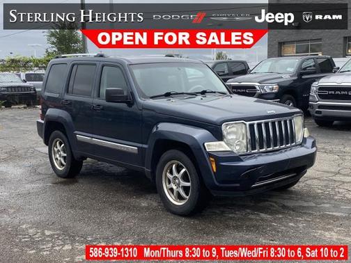 Photo 1 of 33 of 2008 Jeep Liberty Limited