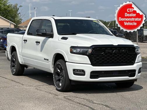 Bright White Clearcoat 2026 RAM 1500 Big Horn/Lone Star